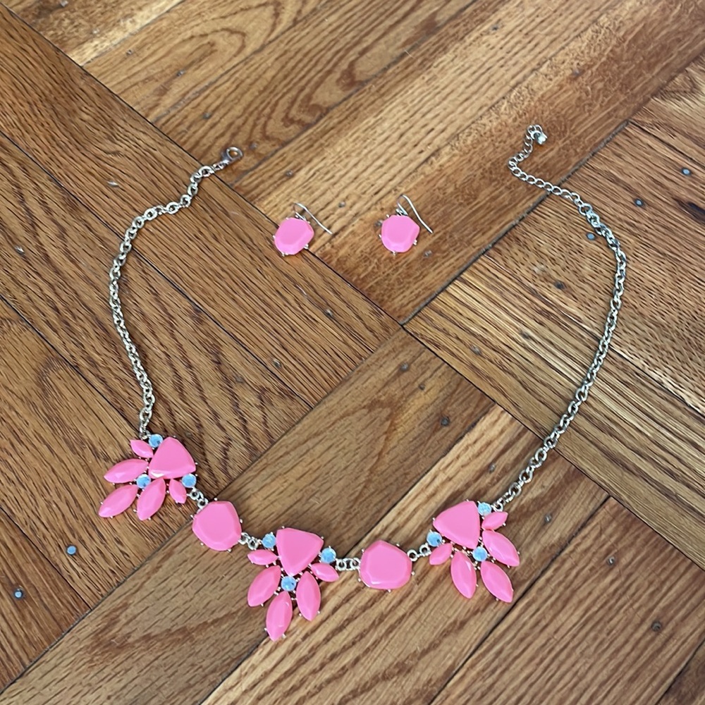 Pink and gold statement necklace with matching earrings